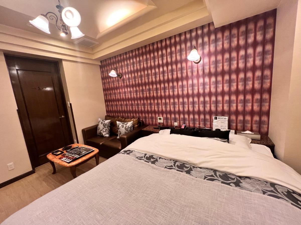 Hotel Crystal Gate Nagoya - Couple Hotel (Adults Only) Esterno foto