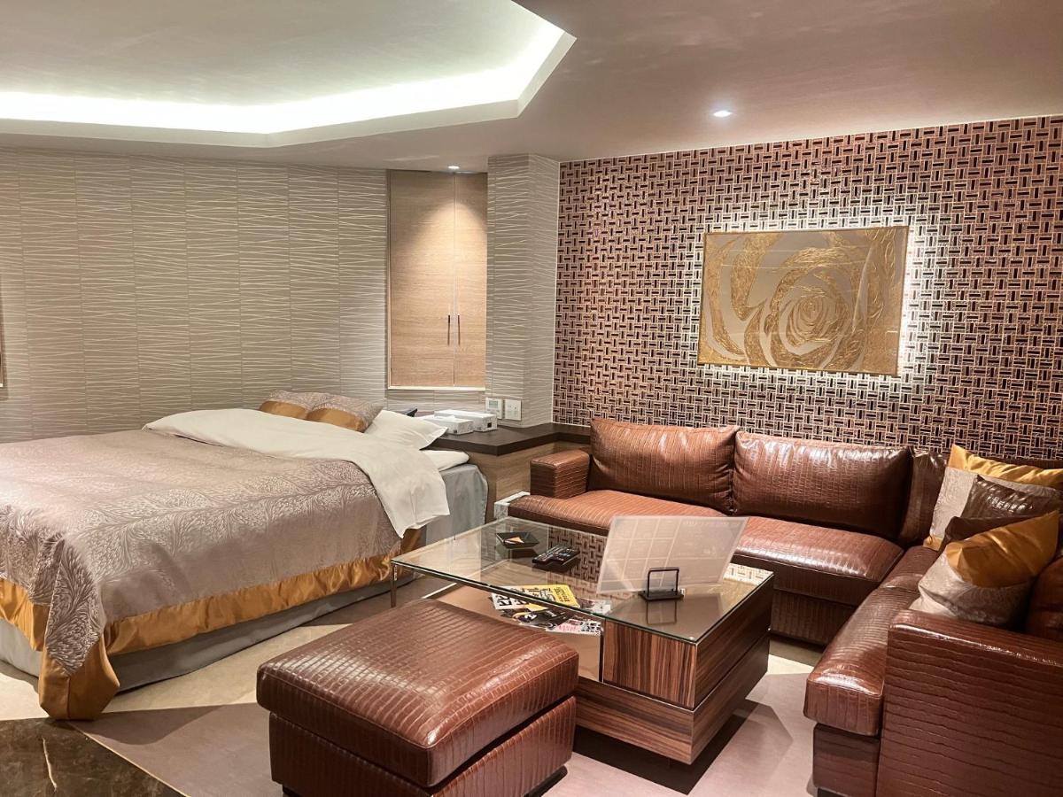 Hotel Crystal Gate Nagoya - Couple Hotel (Adults Only) Esterno foto